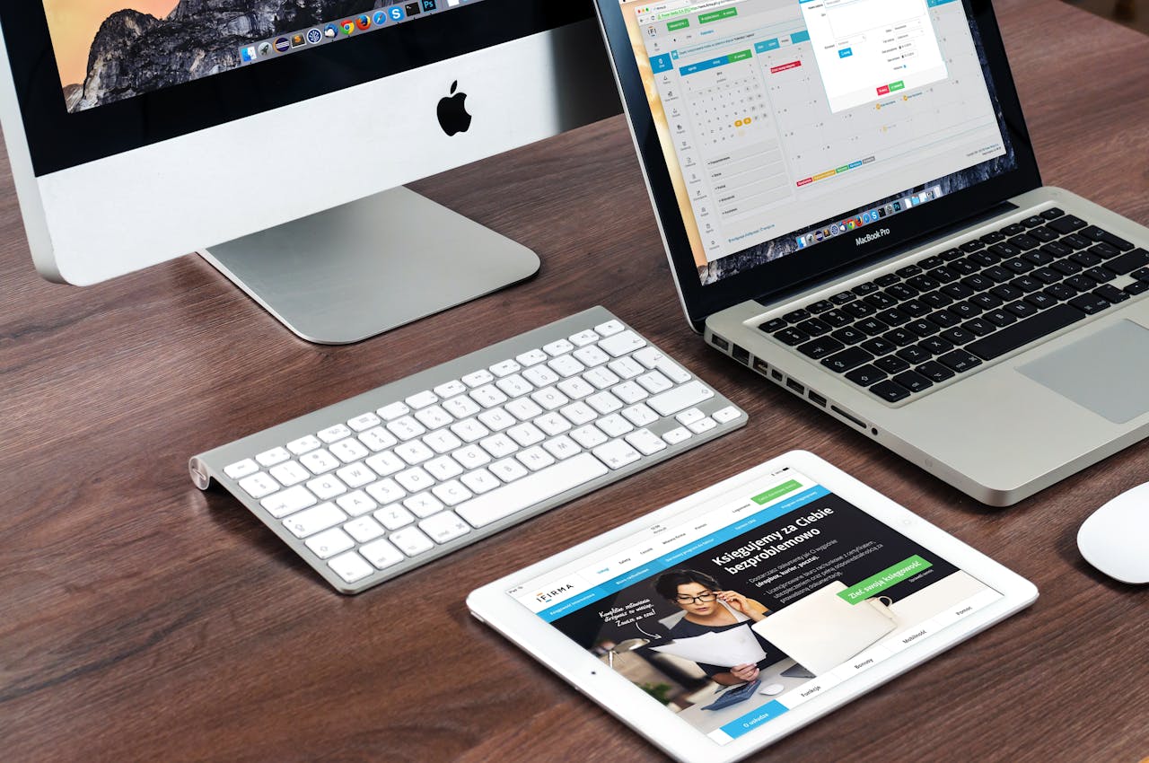 Hjælp til Mac, iMac, MacBook og iPad i hjemmet.
